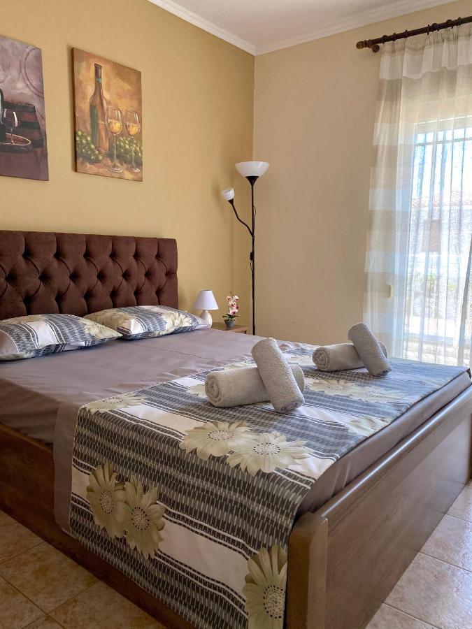 Theodora'S Studios Repanidhion Экстерьер фото